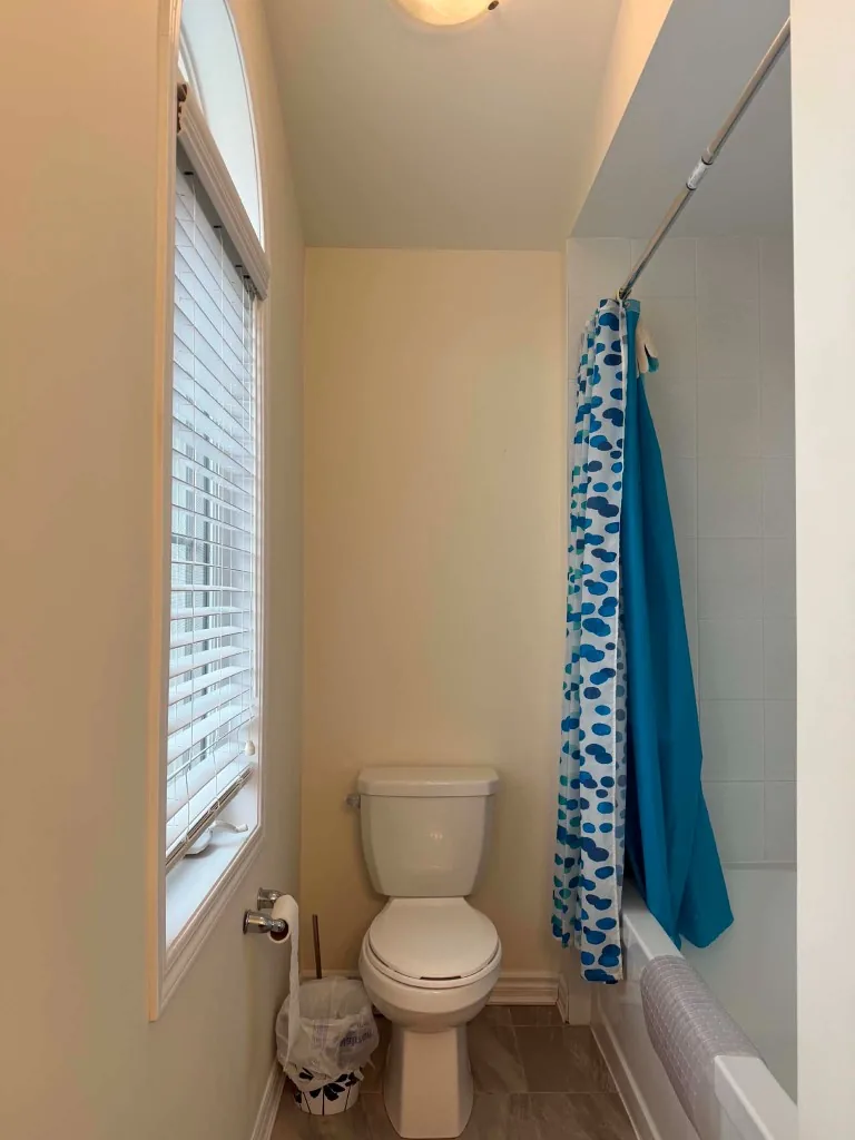 Full residential bathroom cleaned and staged